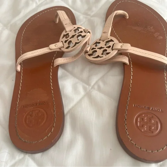 Tory Burch Tan and Cream Leather Sandals - Picture 2 of 5